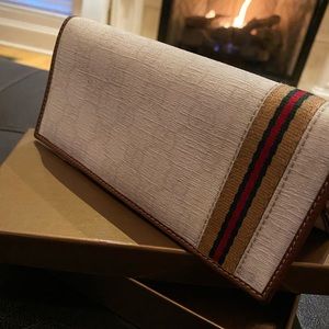 Authentic Gucci Wallet